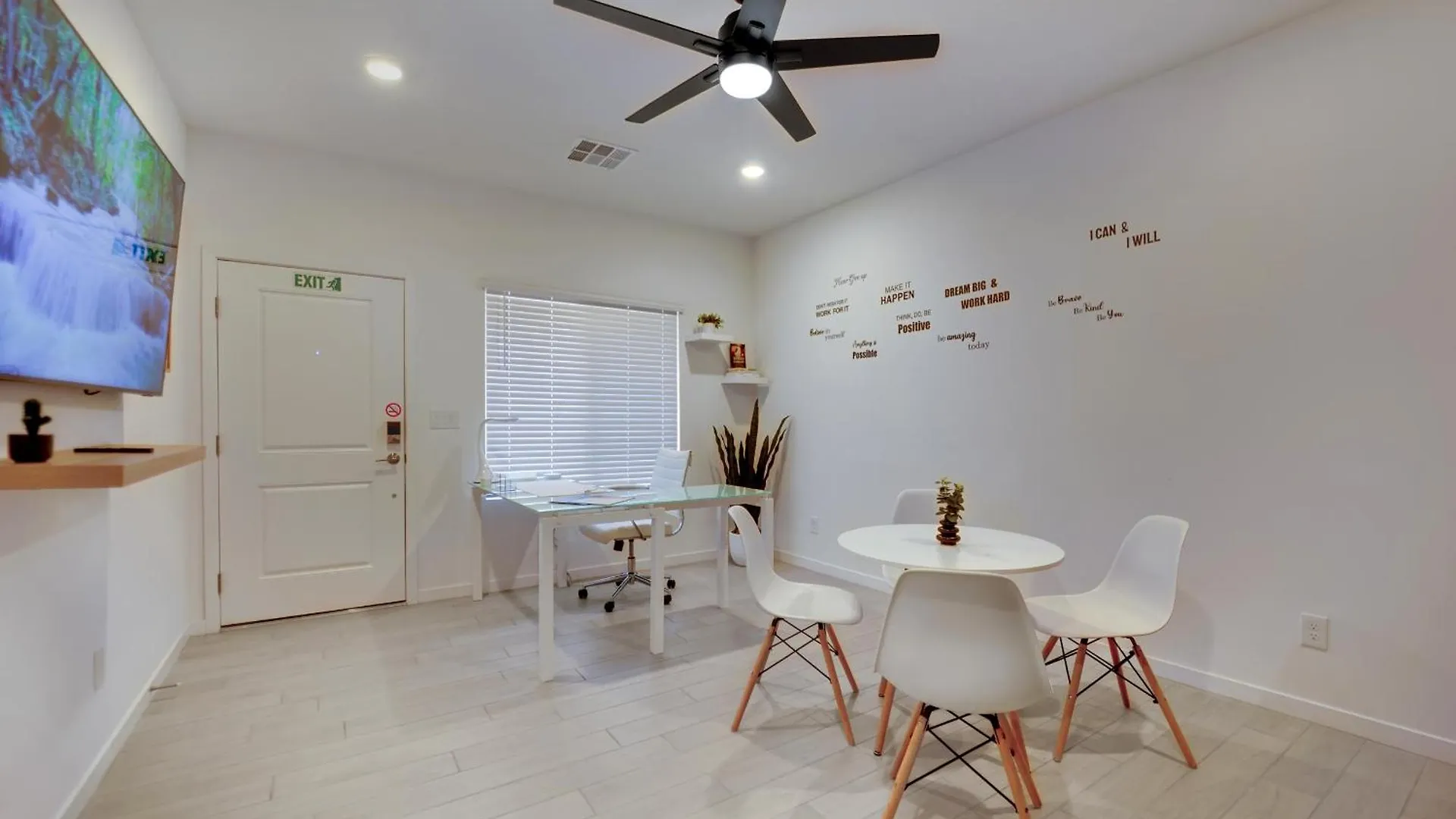 Дом отдыха Casa Niva A Contemporary Oasis In The Heart Of Лас-Вегас США